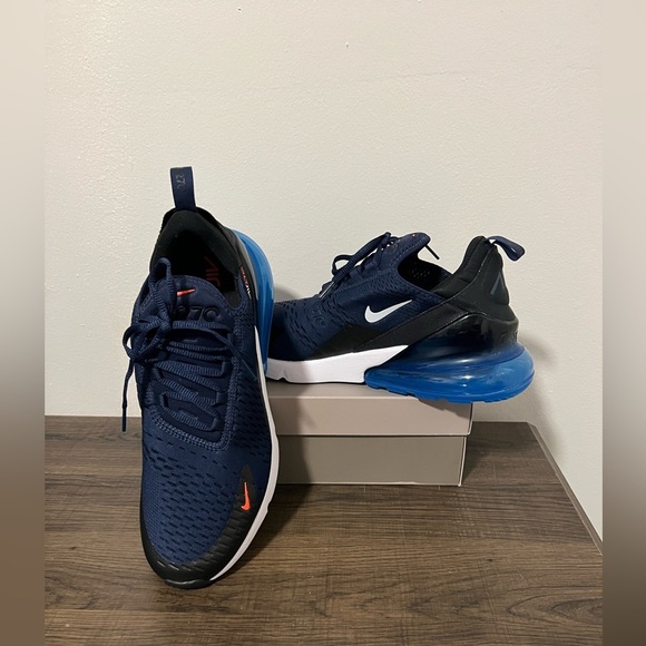 NIKE men blue sneakers /size 12 - Picture 7 of 12